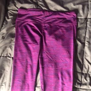 Pink capri leggings